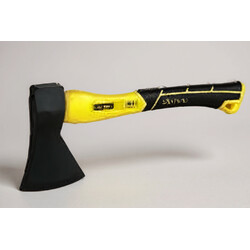 HACHA MANGO DE FIBRA DE VIDRIO 600 GR UYUSTOOLS Ferreteria