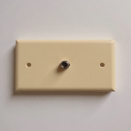 TOMACORRIENTES TOMA TV-COAXIAL PARA EMPOTRAR LUMISTAR |