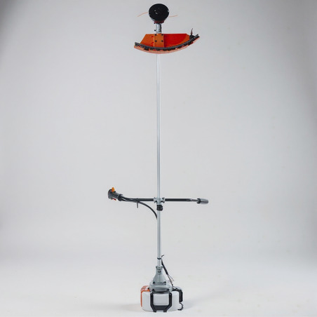 DESMALEZADORA WULKAN 43 CC 2 TIEMPOS INCLUYE CUCHILLO DE 3 PUNTAS CABEZAL NYLON